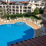 Апартаменты Paradise Dreams Свети-Влас